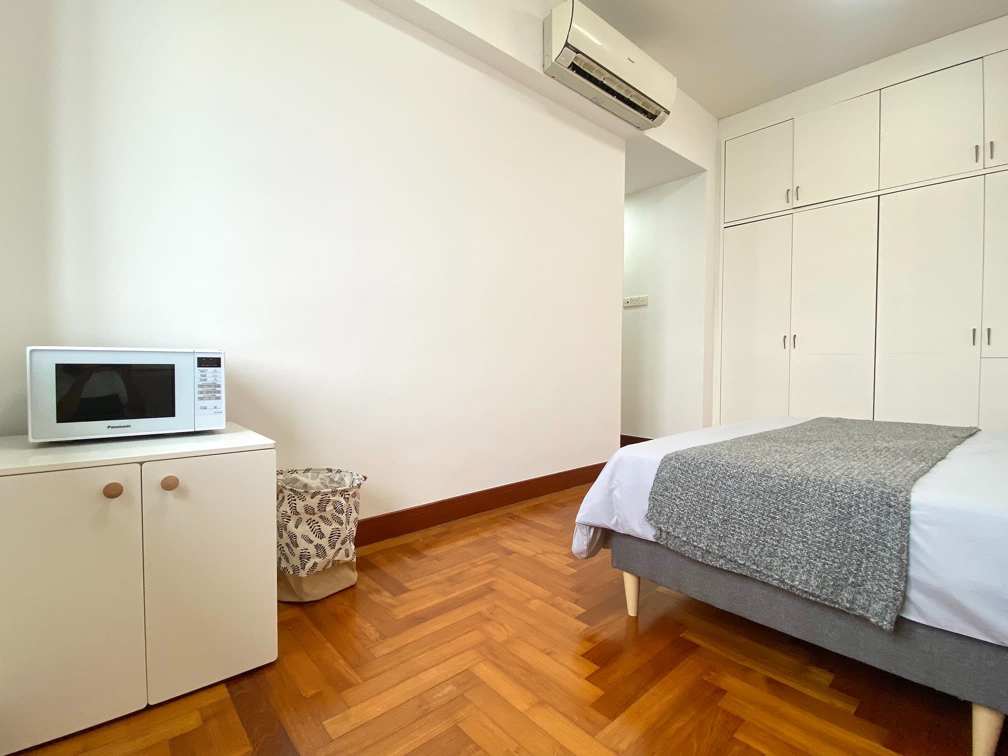 Master Ensuite 3