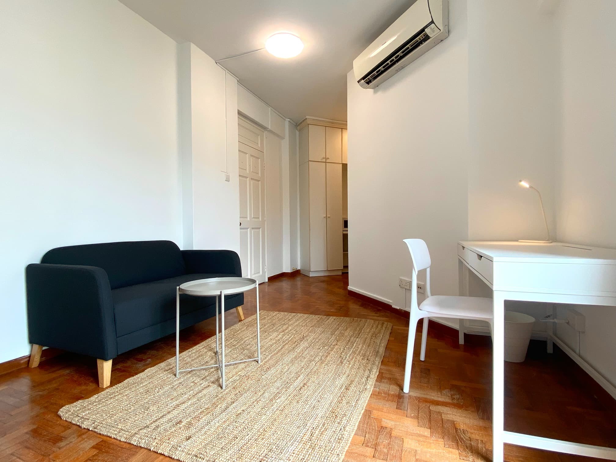 Master Ensuite 3