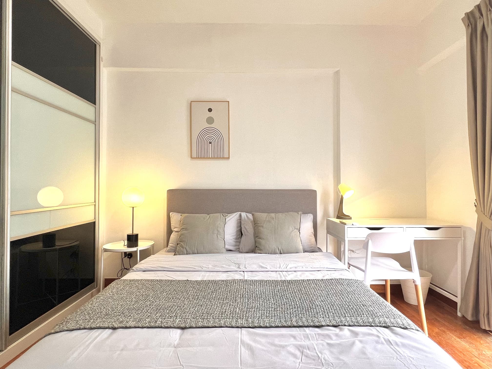 Master Ensuite 2