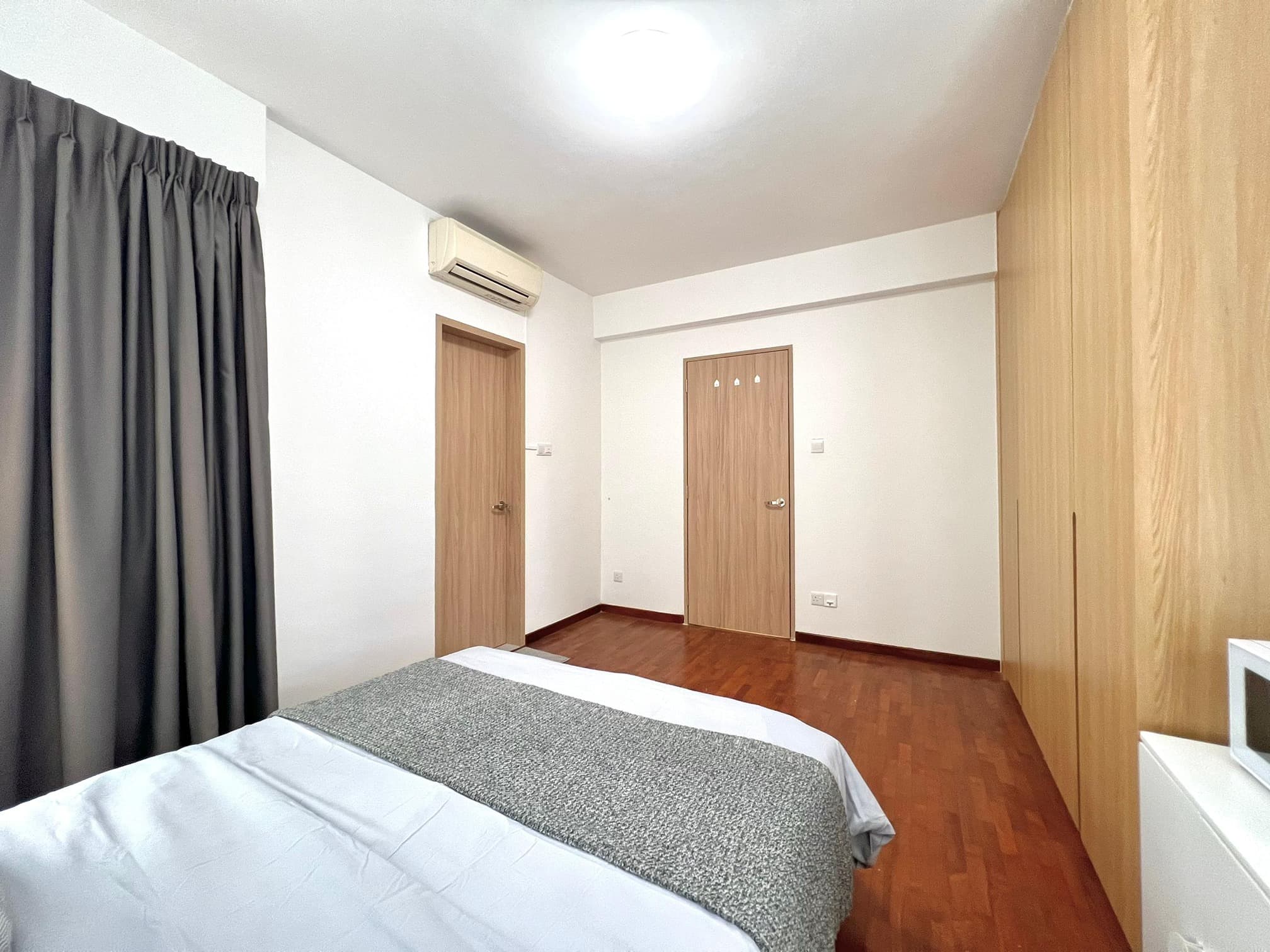 Master Ensuite 3